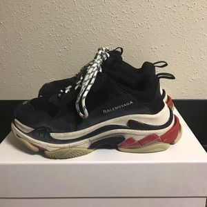 Balenciaga Triple S BRED EU Size 43 US Size 10